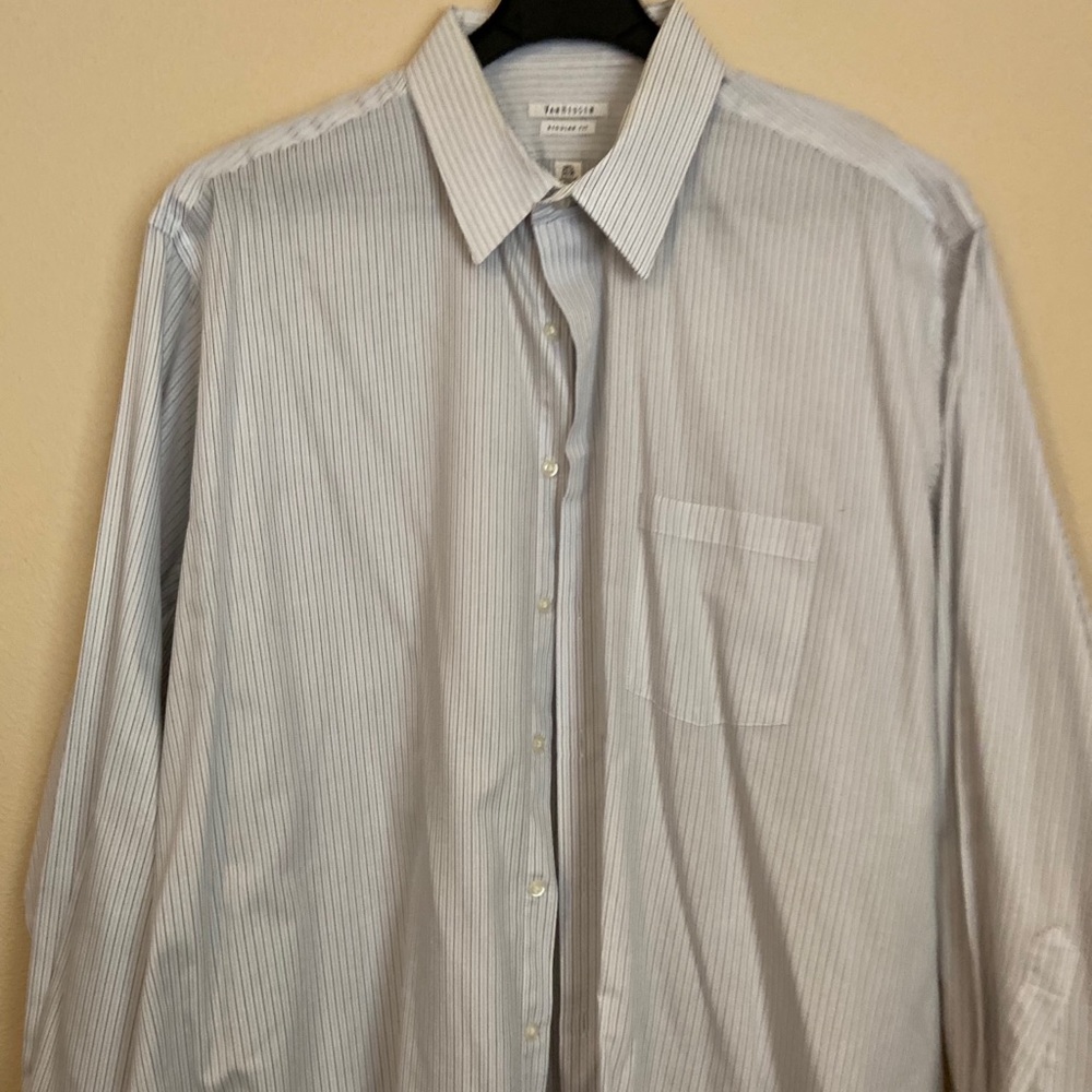 Long sleeve dress shirt